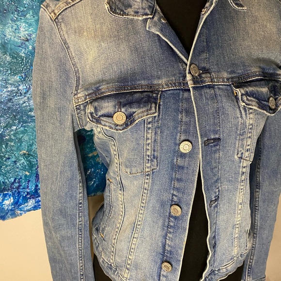 Jean jacket - Picture 4 of 13